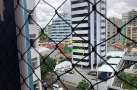 Apartamento com 3 dormitórios à venda, 69 m² por R$ 400.000 - Boa Viagem - Recife/PE