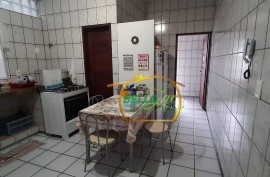 Casa com 6 dormitórios, 279 m² - venda por R$ 920.000,00 ou aluguel por R$ 4.582,04/mês - Tamarineira - Recife/PE